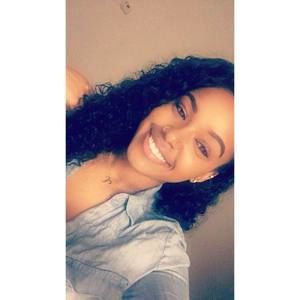 Meet your Posher, Rakeena